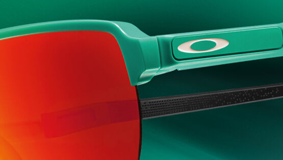 Oakley aisa